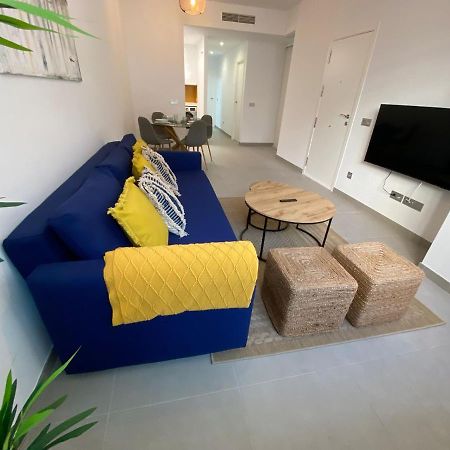 Bonito Apartamento De 2 Habitaciones Con Terraza Málaga Exterior foto