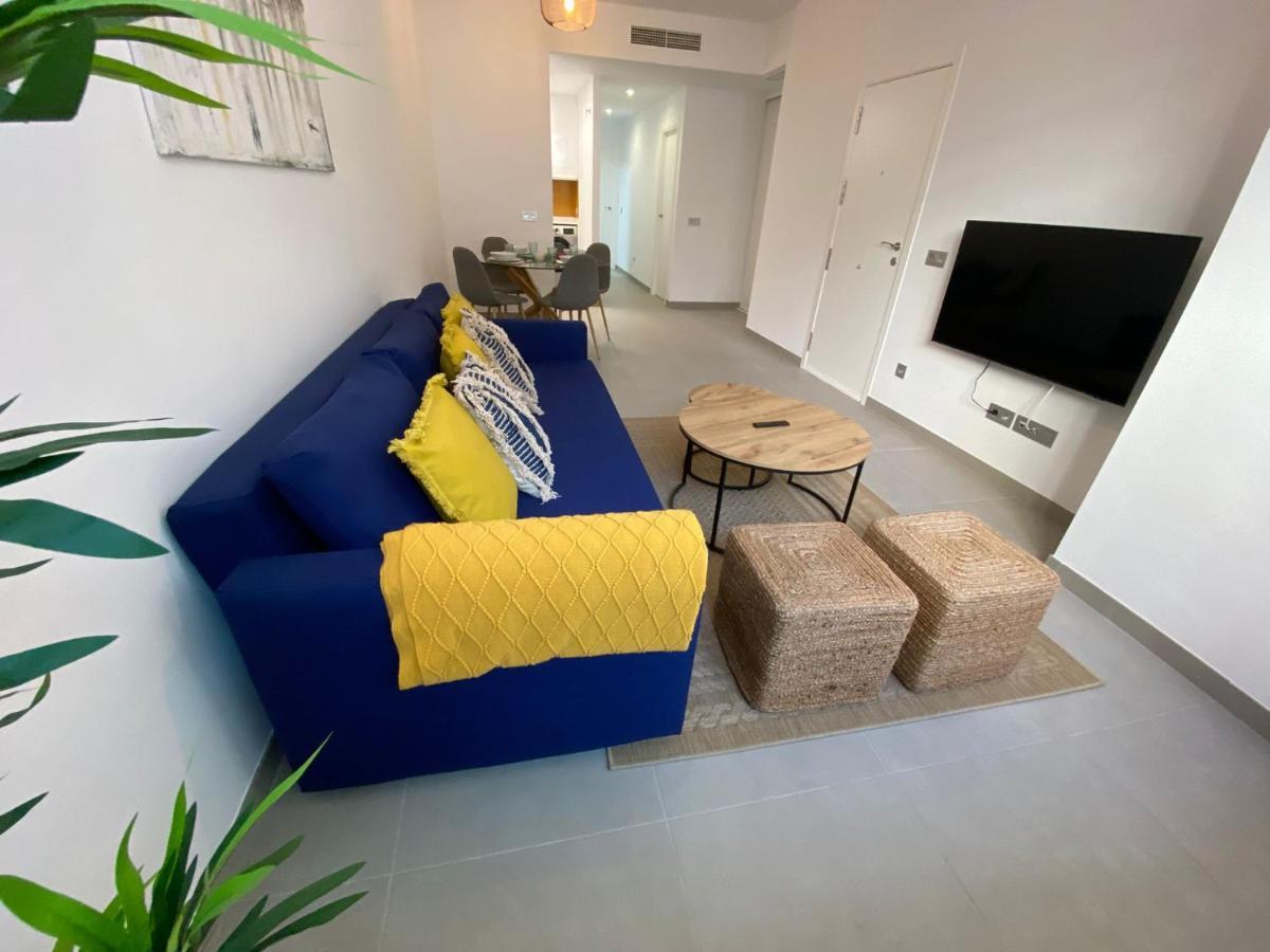 Bonito Apartamento De 2 Habitaciones Con Terraza Málaga Exterior foto